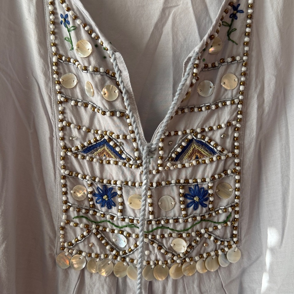 Embellished Tunic Top- lightweight- xxl - Picture 3 of 7